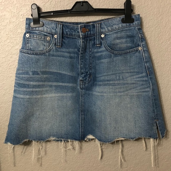 Madewell Dresses & Skirts - Madewell Frayed Jean Skirt - 26